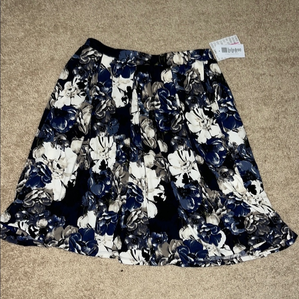 Bobeau Blue and White A-Line Pleated Skirt for Work